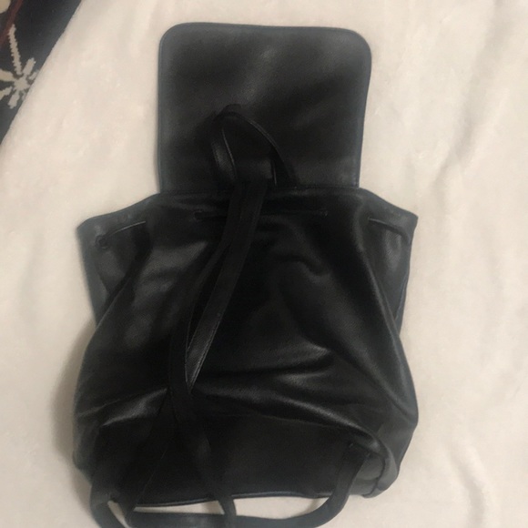 Victoria Secret bag - Picture 3 of 5